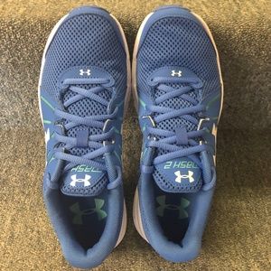 under armour women's dash 2